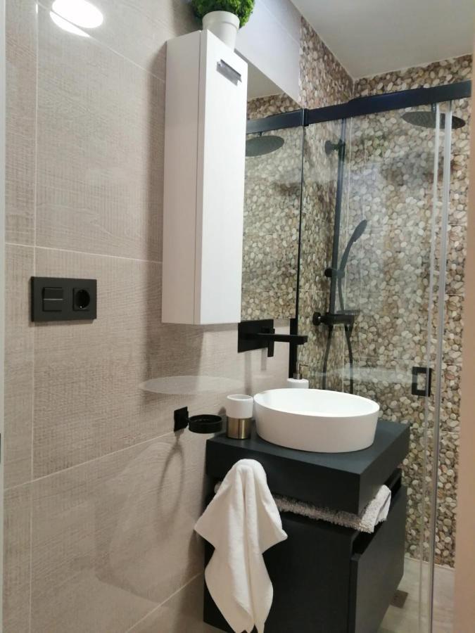 Atico Exclusivo En El Centro De Granada Apartment Bagian luar foto